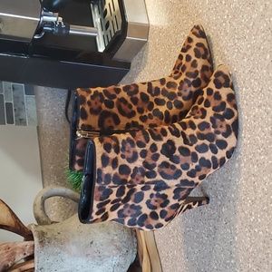 leopard print, ankle boots
